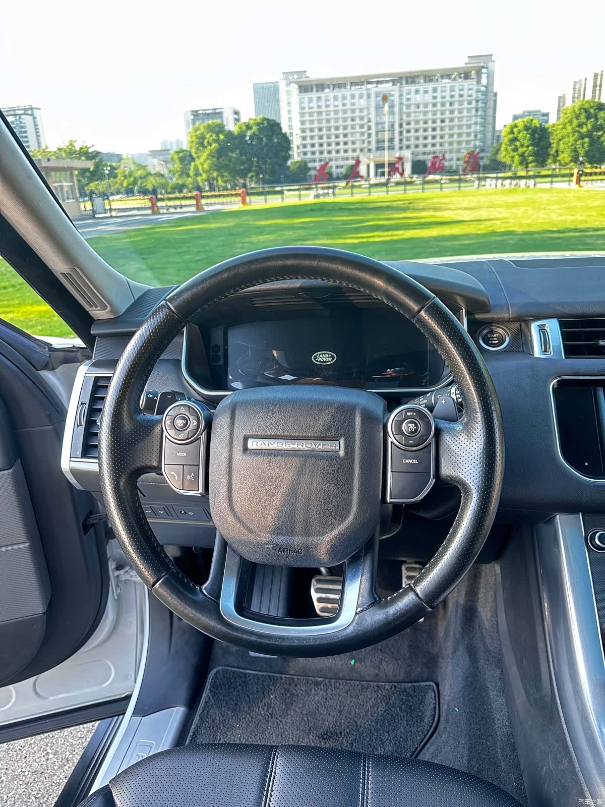 Land Rover Range Rover, 2016 13