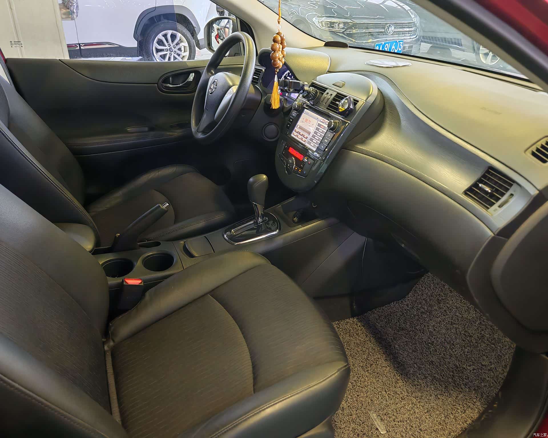 Nissan Tiida, 2014 13