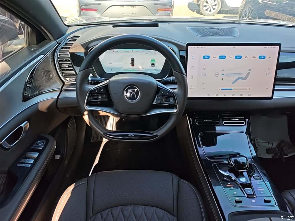 BYD Han, 2022 11
