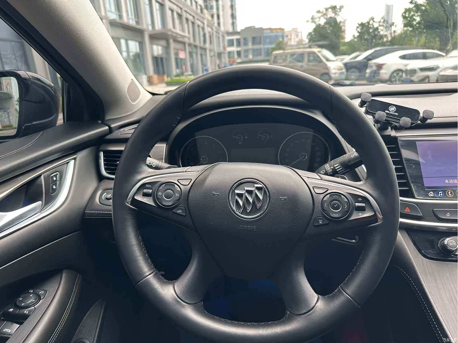Buick LaCrosse, 2019 6
