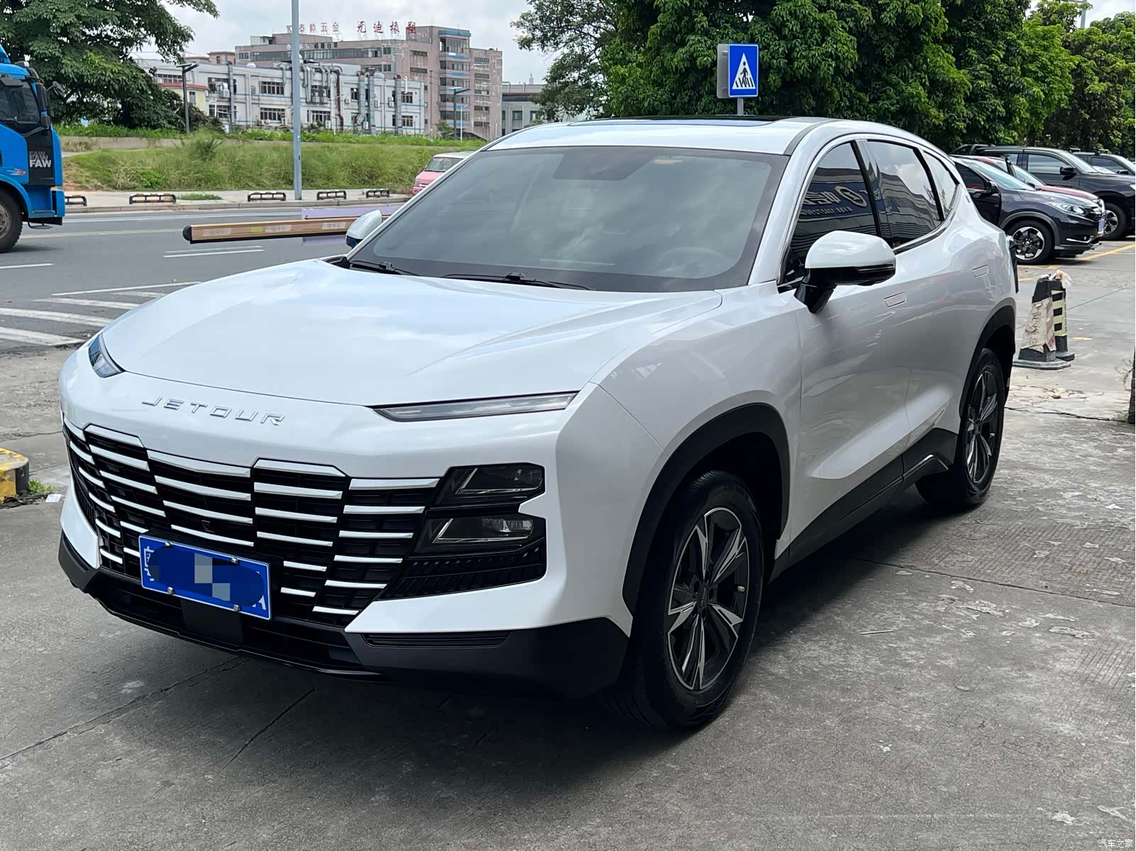 Jetour Dashing, 2023 1