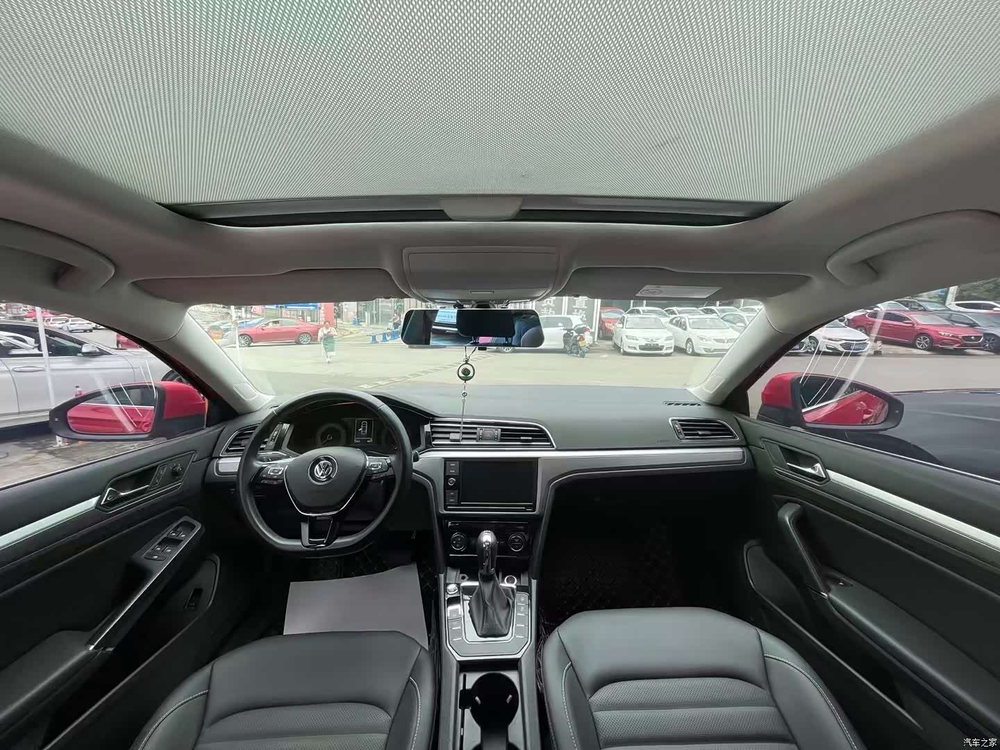 Volkswagen Lamando, 2018 все фото