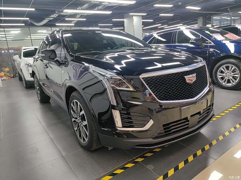 Cadillac XT5, 2023 4