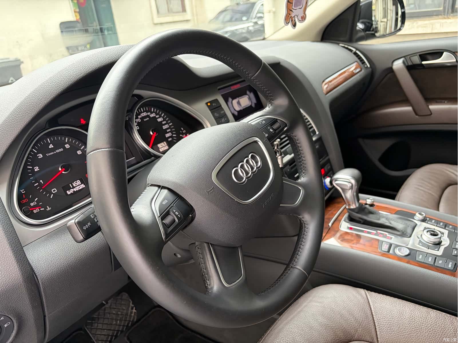 Audi Q7, 2014 9