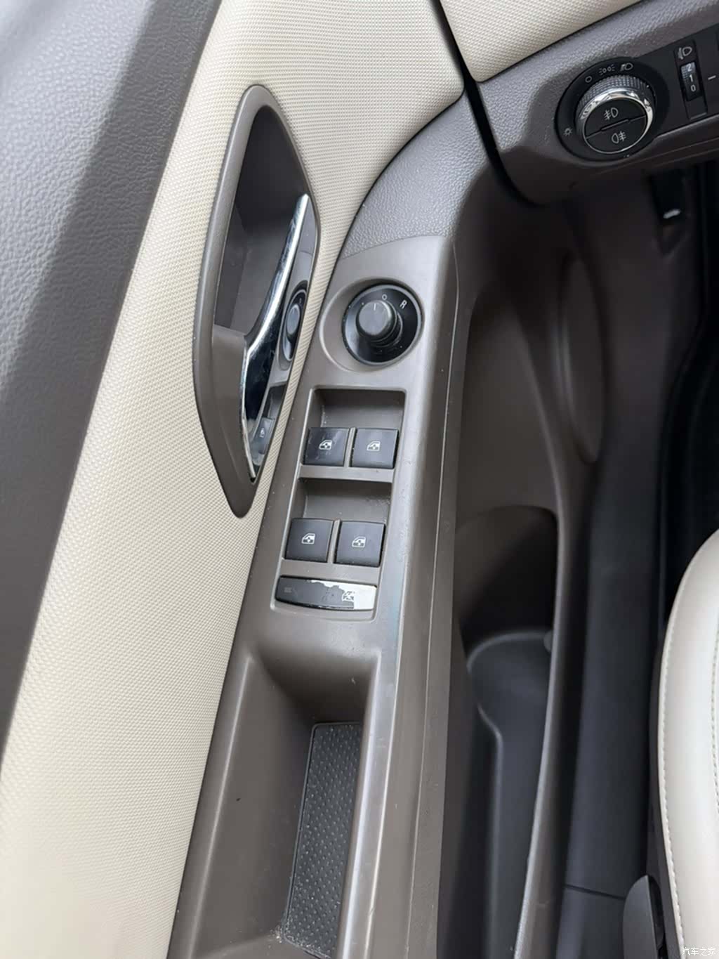 Chevrolet SE, 2017 21