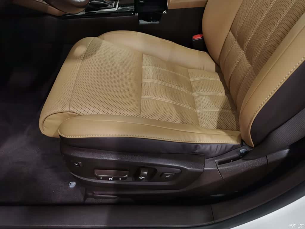 Lexus ES, 2017 20
