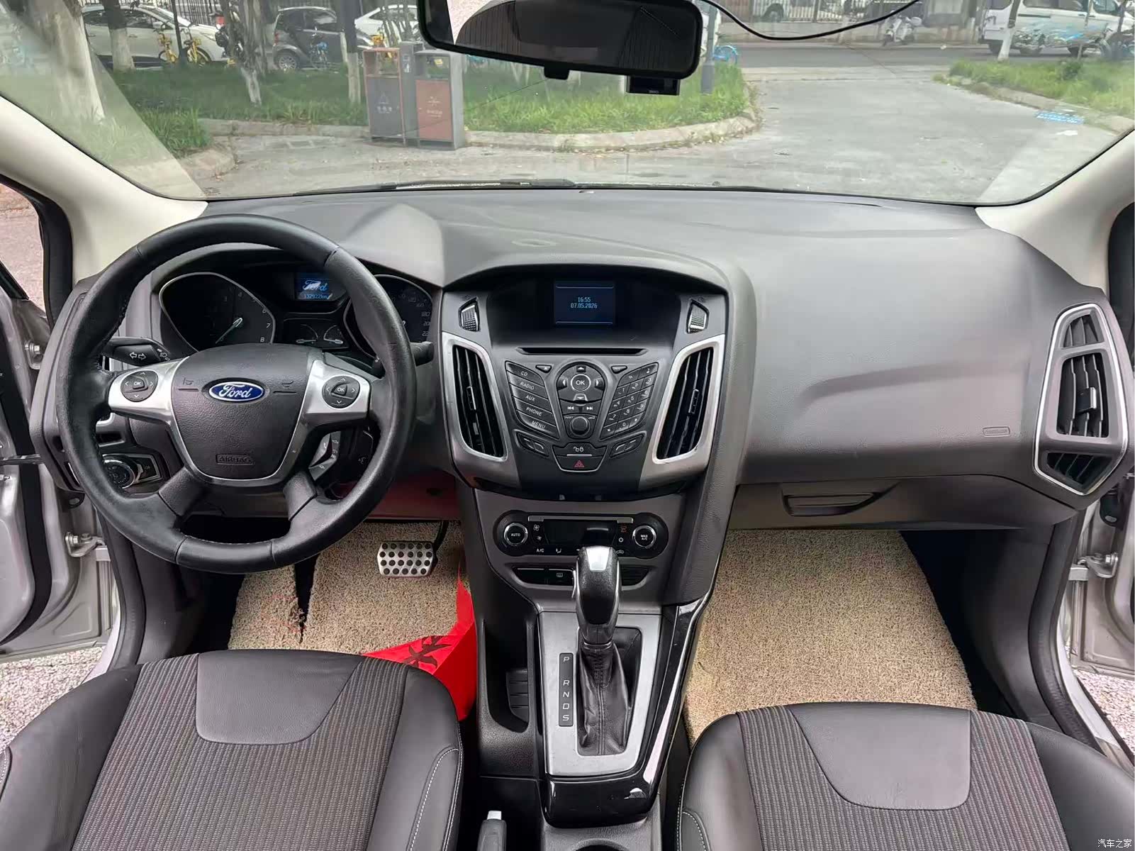 Ford Focus, 2013 13