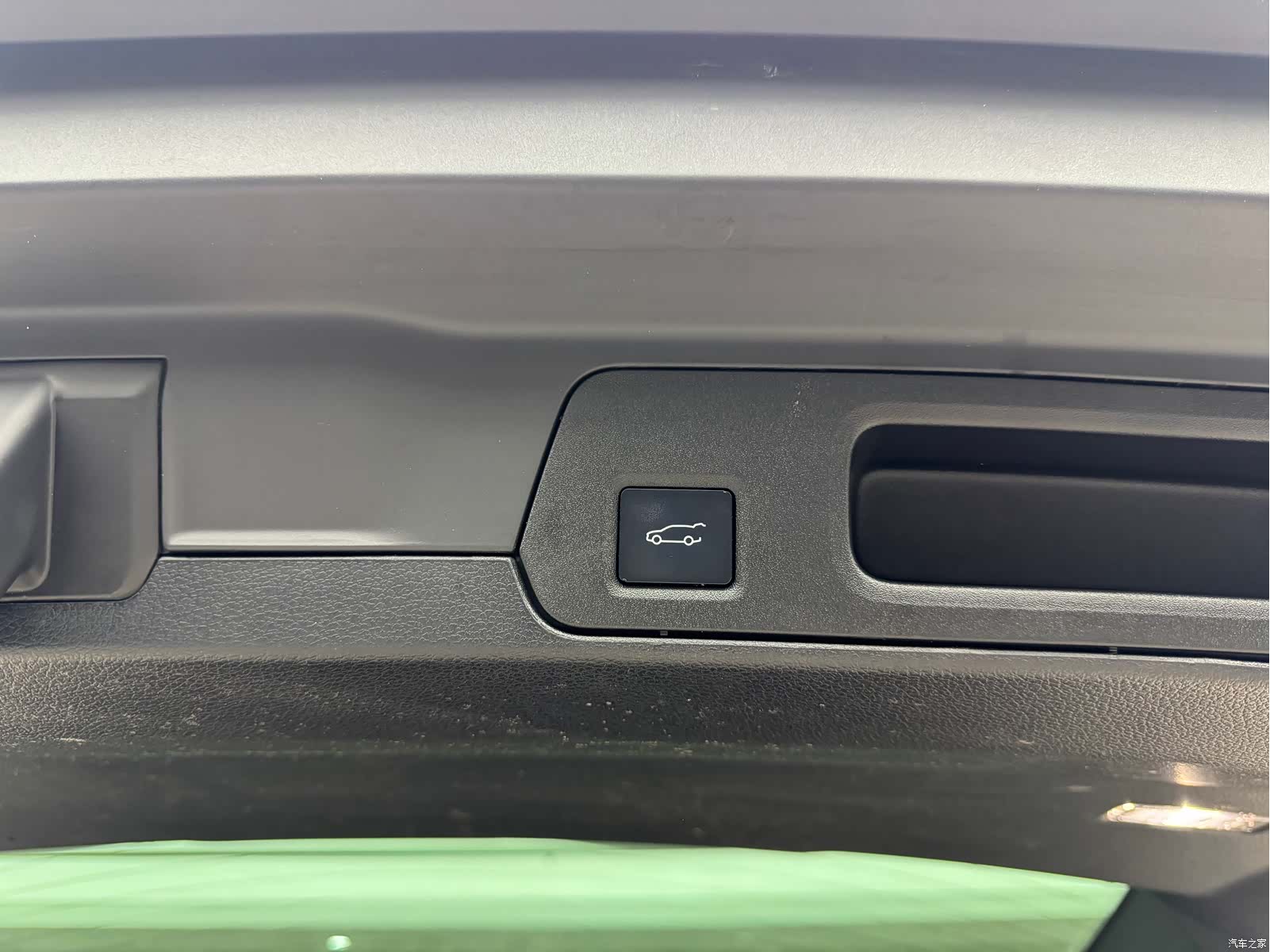 NIO ES8, 2021 11