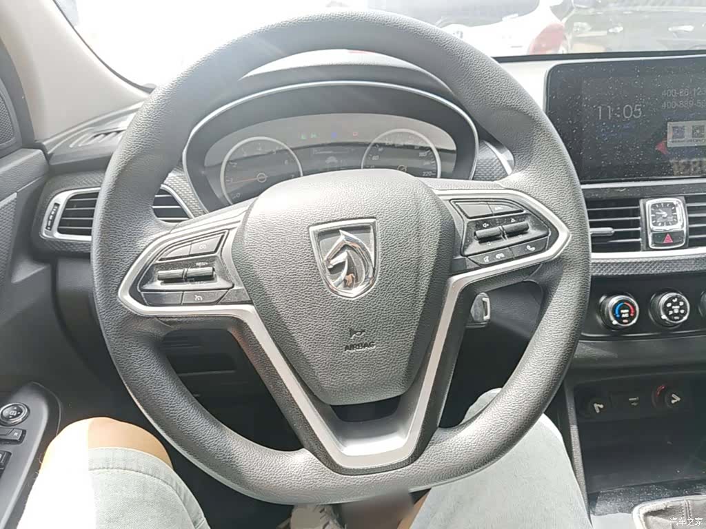 Wuling 730, 2021 11