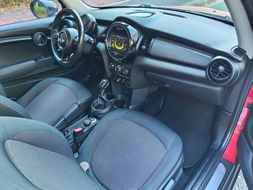 MINI MINI