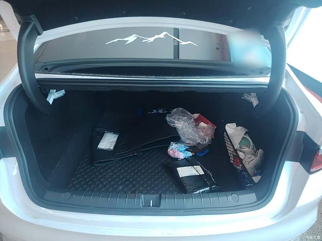 BYD Qin, 2023 19