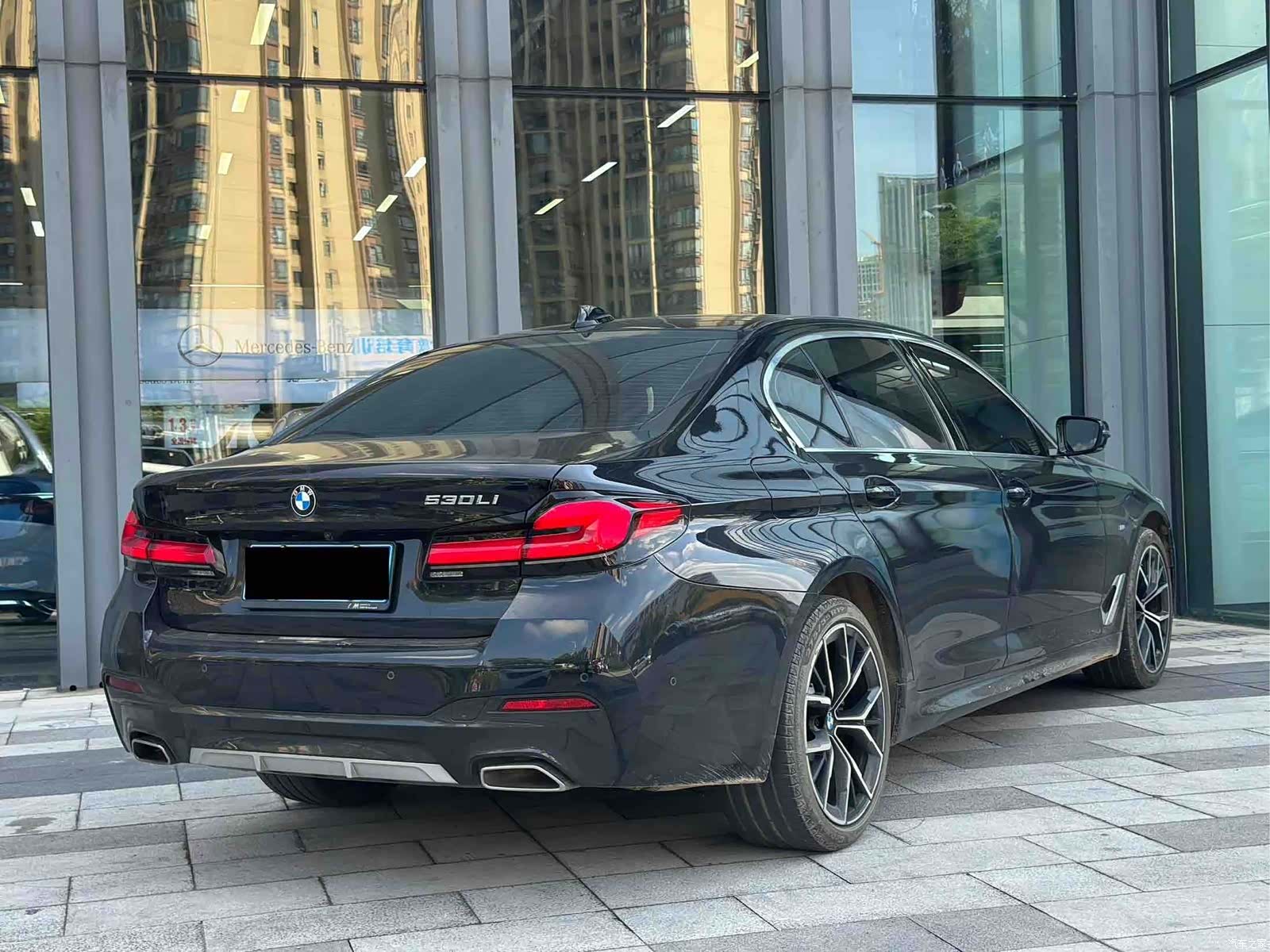 BMW 5 Series, 2022 4