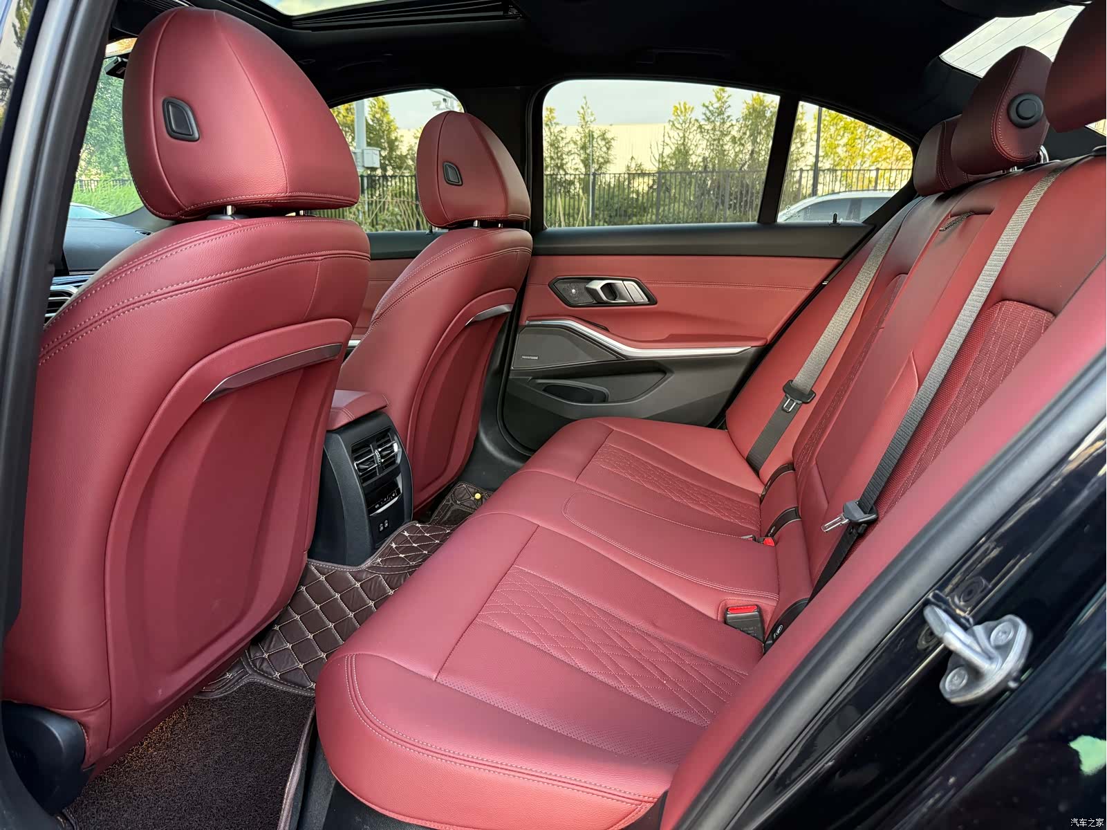 BMW 3 Series, 2023 16