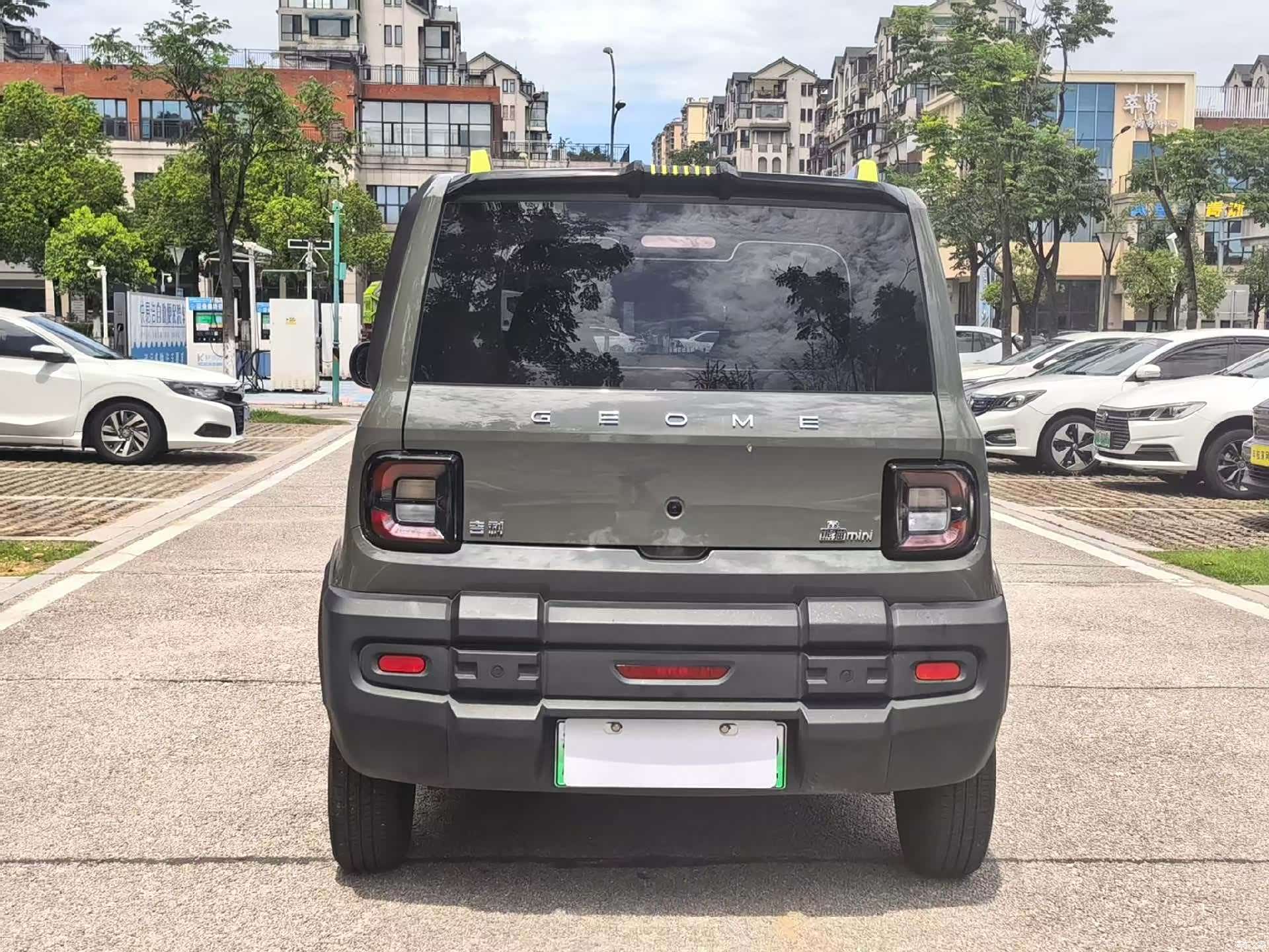 Geely Panda, 2025 9