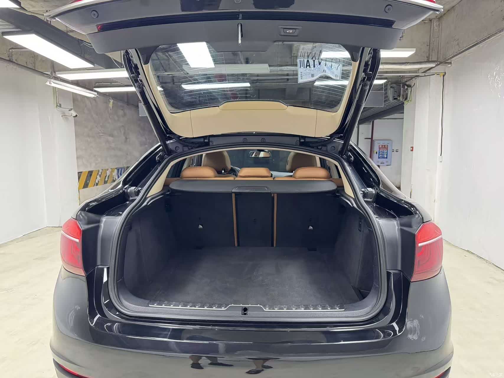 BMW X6, 2017 9