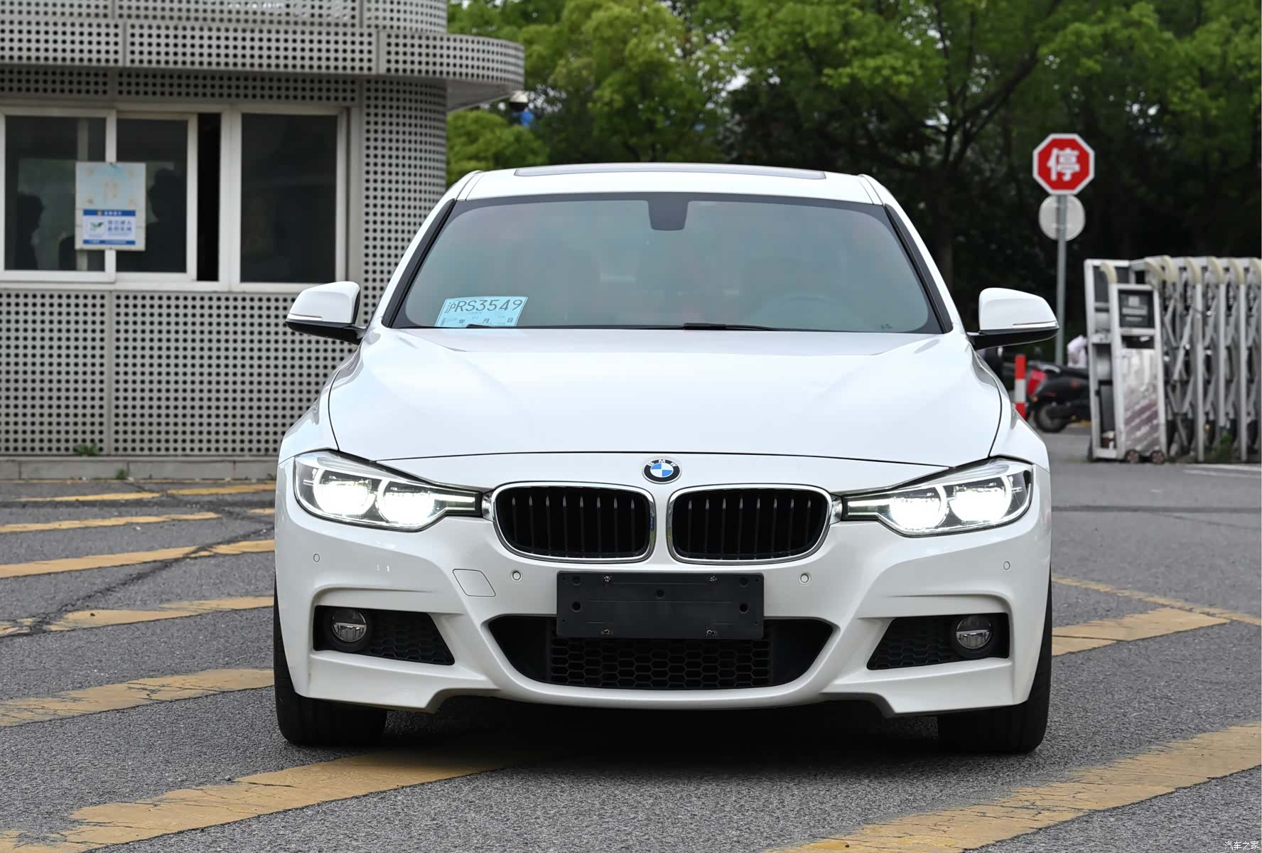 BMW 3 Series, 2017 2