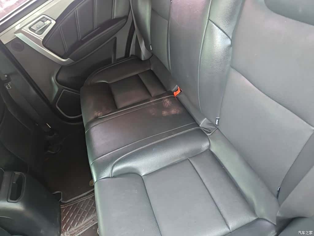 Geely X6, 2017 17