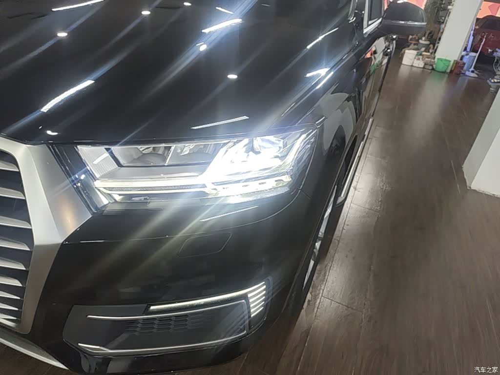 Audi e-tron, 2019 24