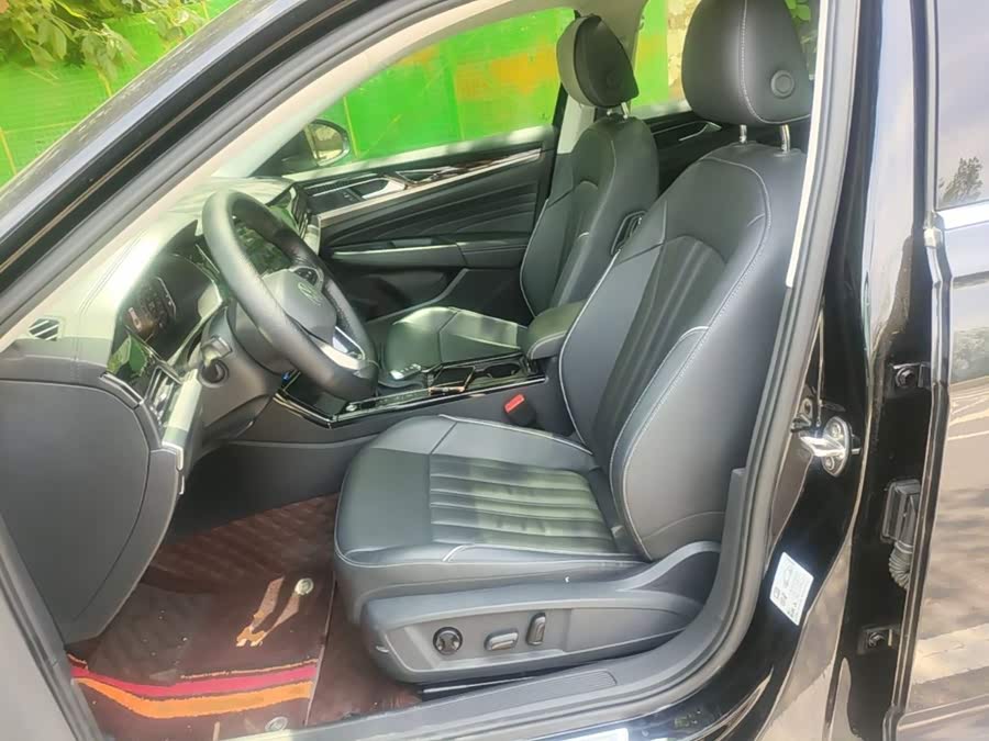 Volkswagen Passat 2022, фото 15