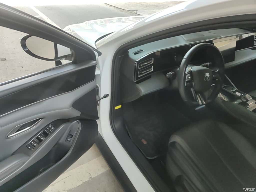 BYD Qin, 2024 16