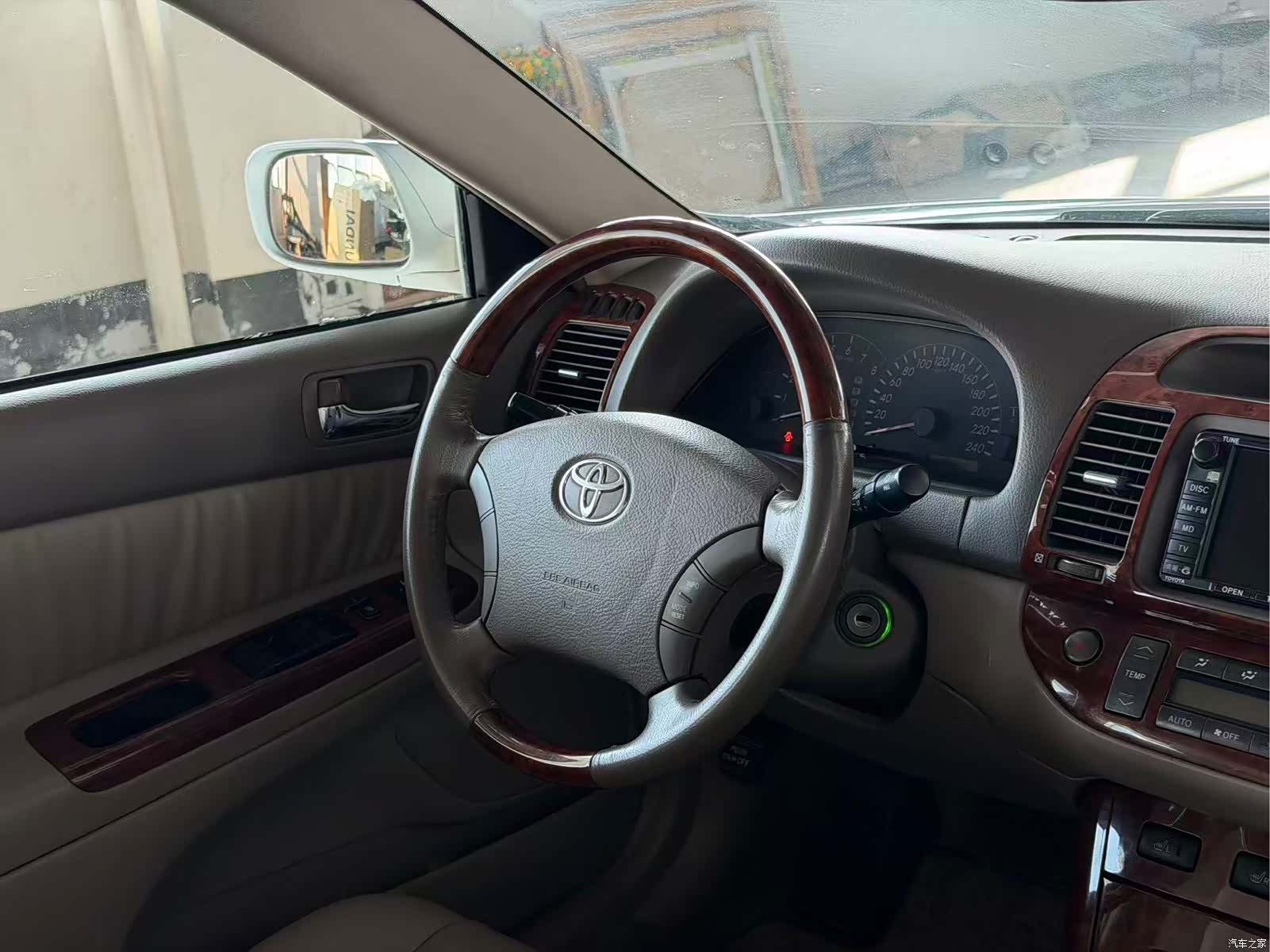 Toyota 04, 2005 16