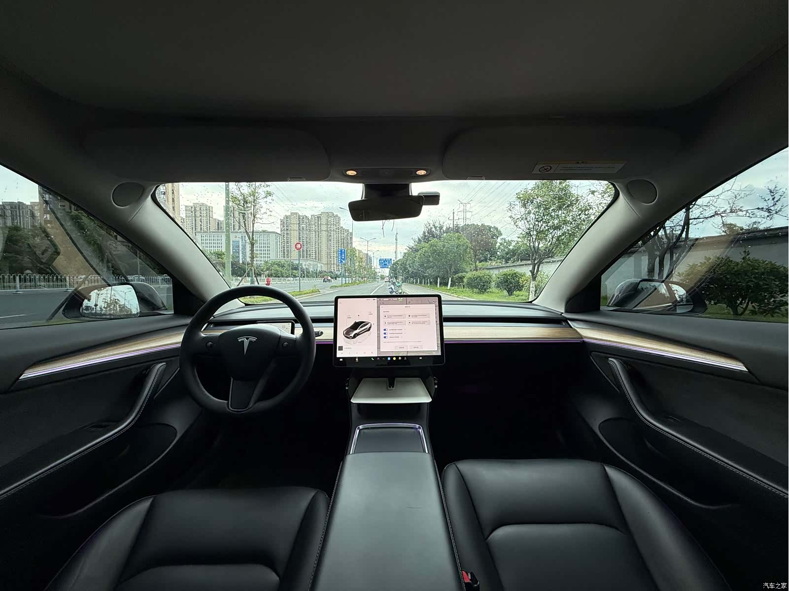 Tesla Model 3, 2023 11