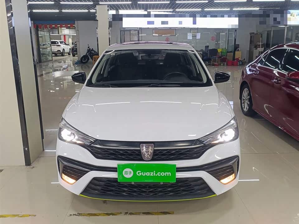Roewe i5