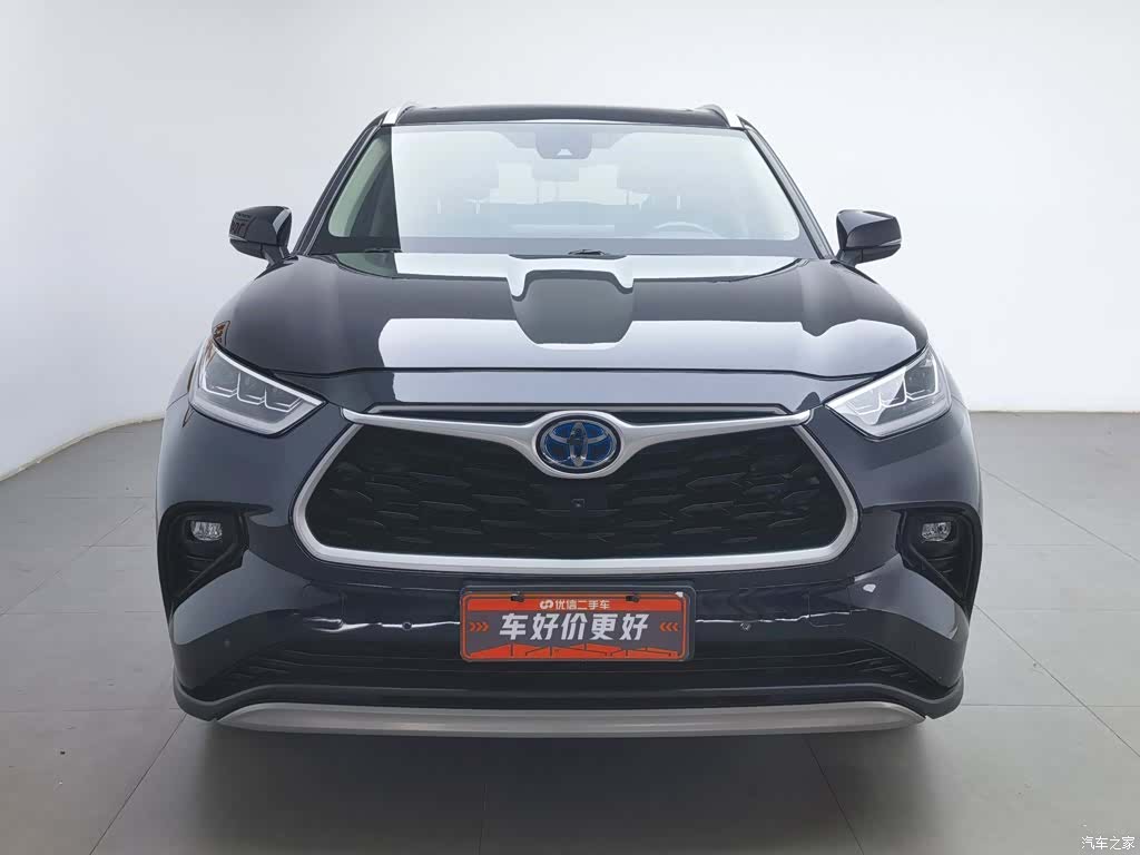 Toyota Highlander, 2022 3