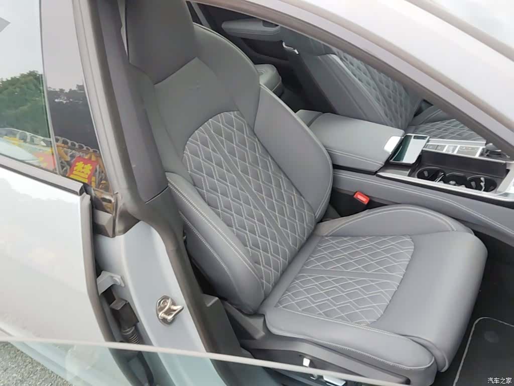 Audi A7L, 2025 25