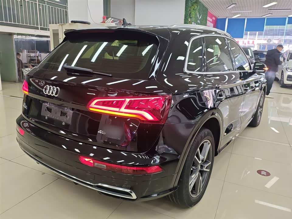 Audi Q5L
