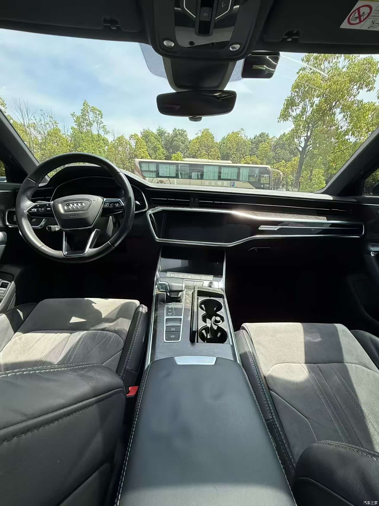 Audi A6L, 2021 4
