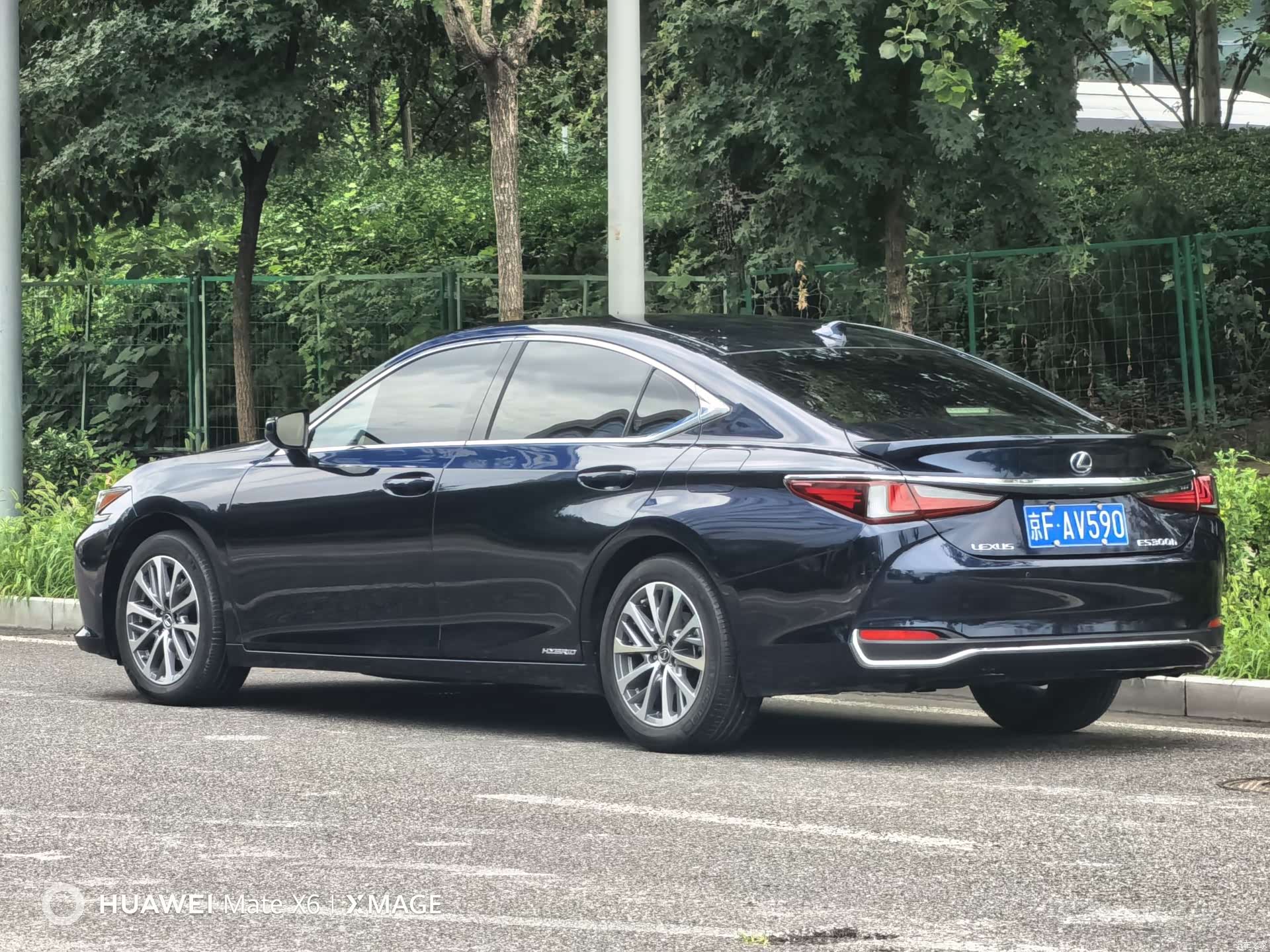 Lexus ES, 2021 4