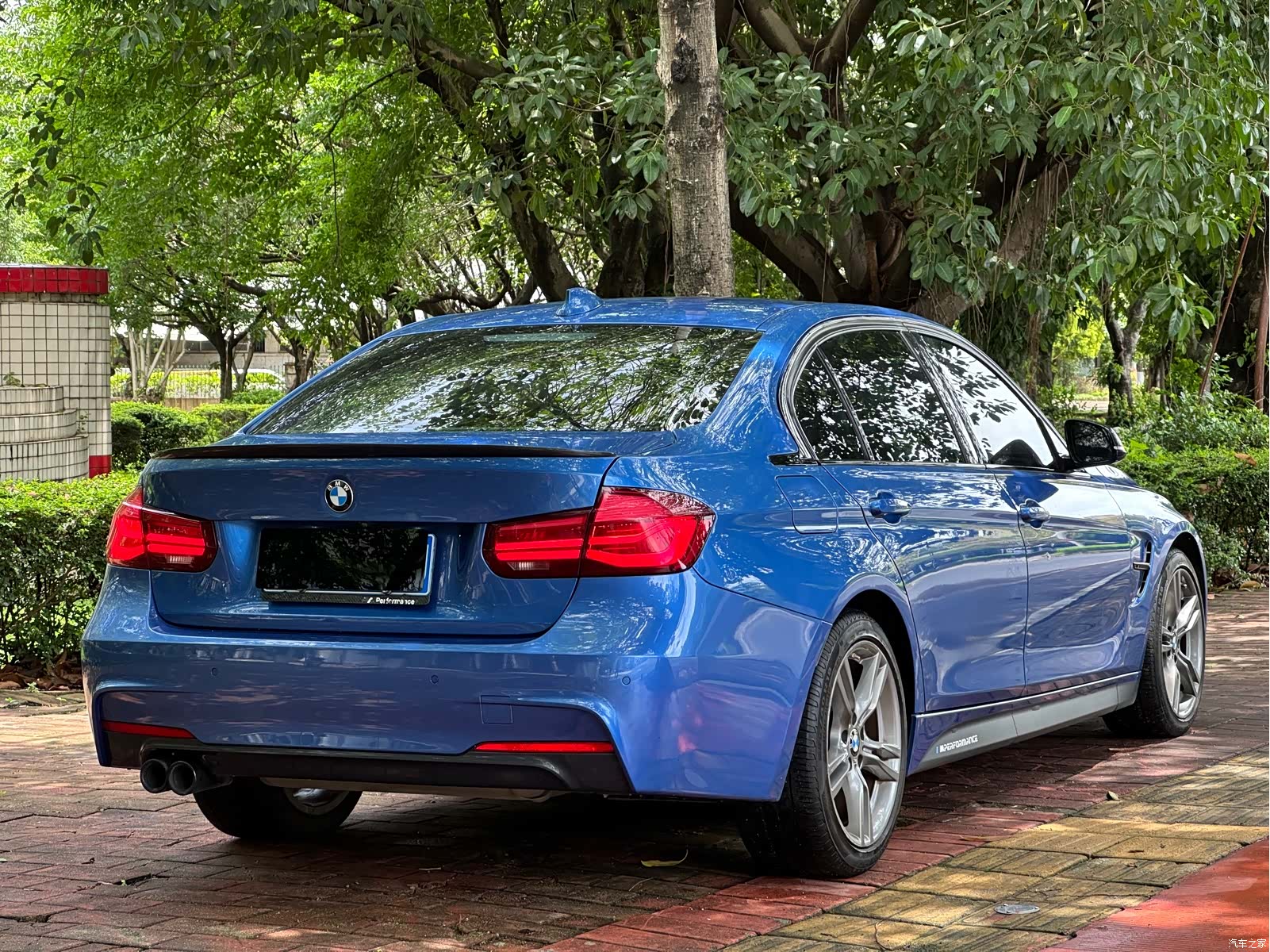 BMW 3 Series, 2018 7