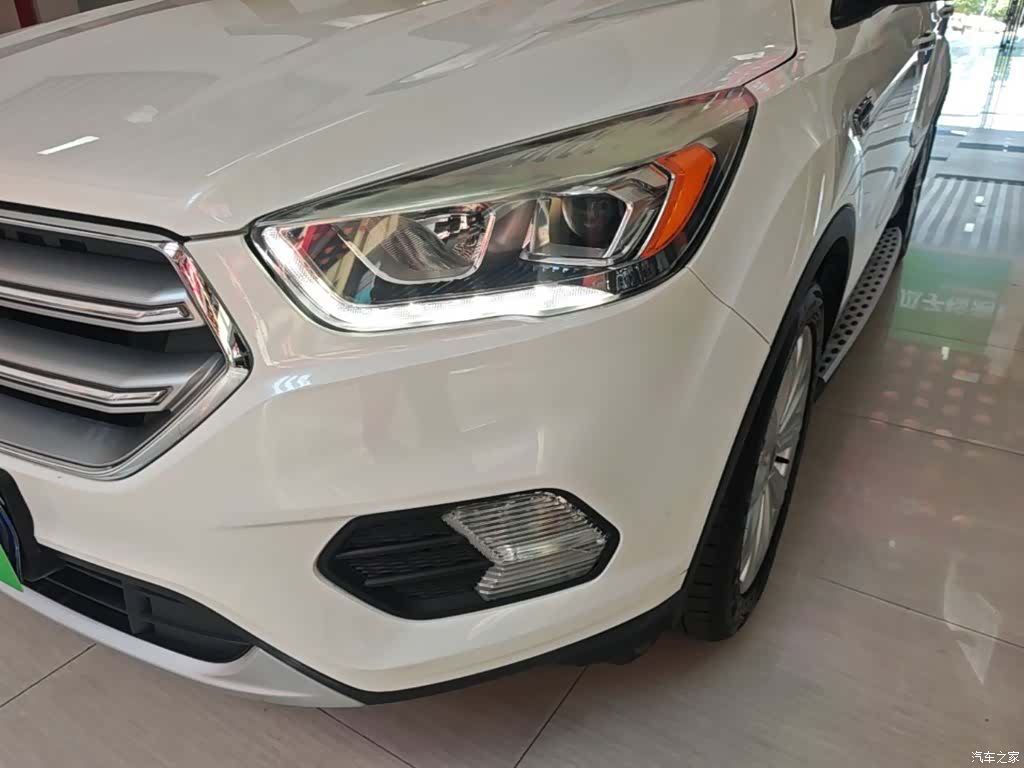 Ford Kuga, 2017 24