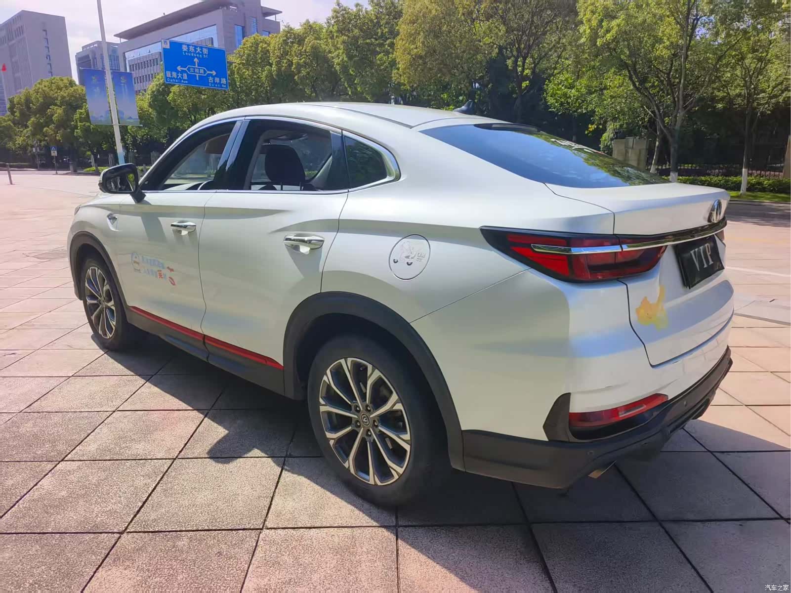Changan CS85, 2021 13