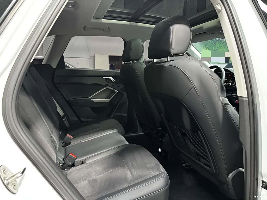 Audi Q3, 2022 17