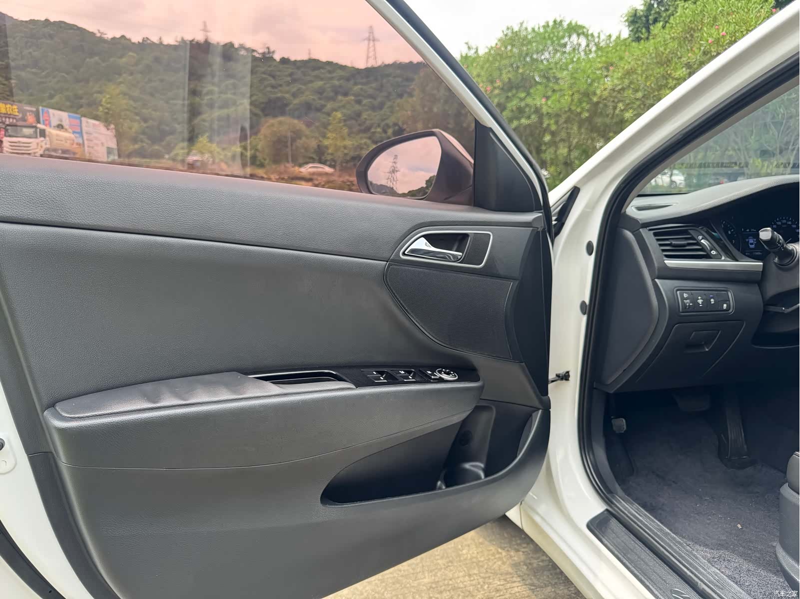 Hyundai GLS, 2018 все фото