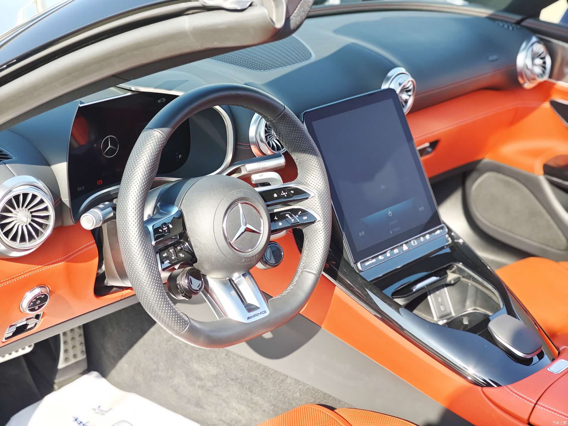 Mercedes-Benz SL, 1900 12
