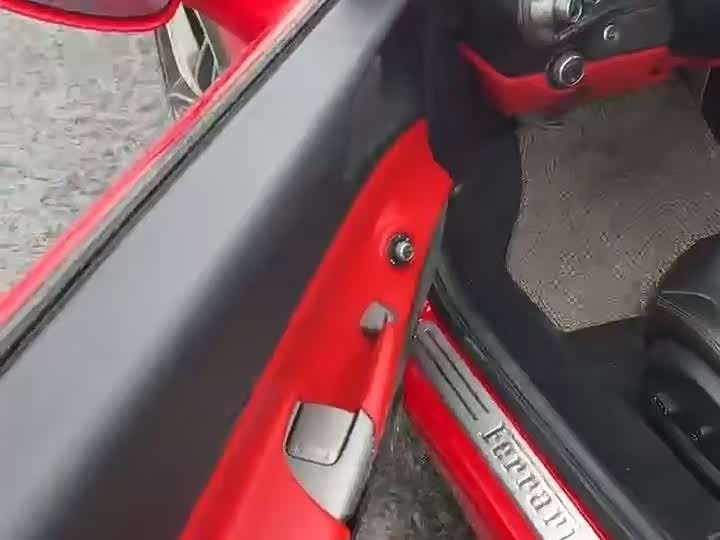 Ferrari 488