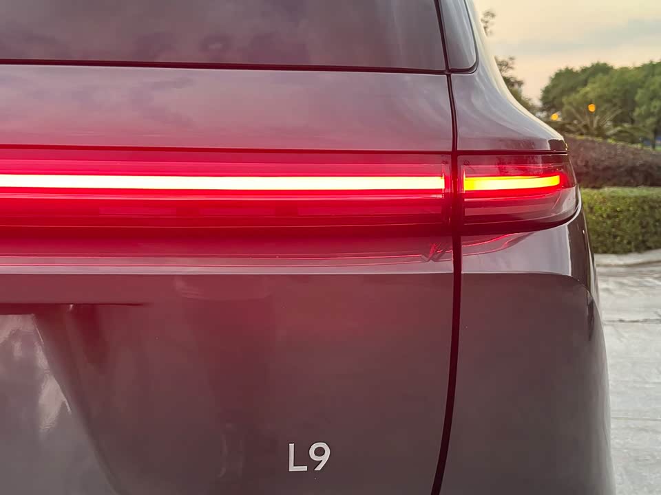 Li Auto Ideal L9