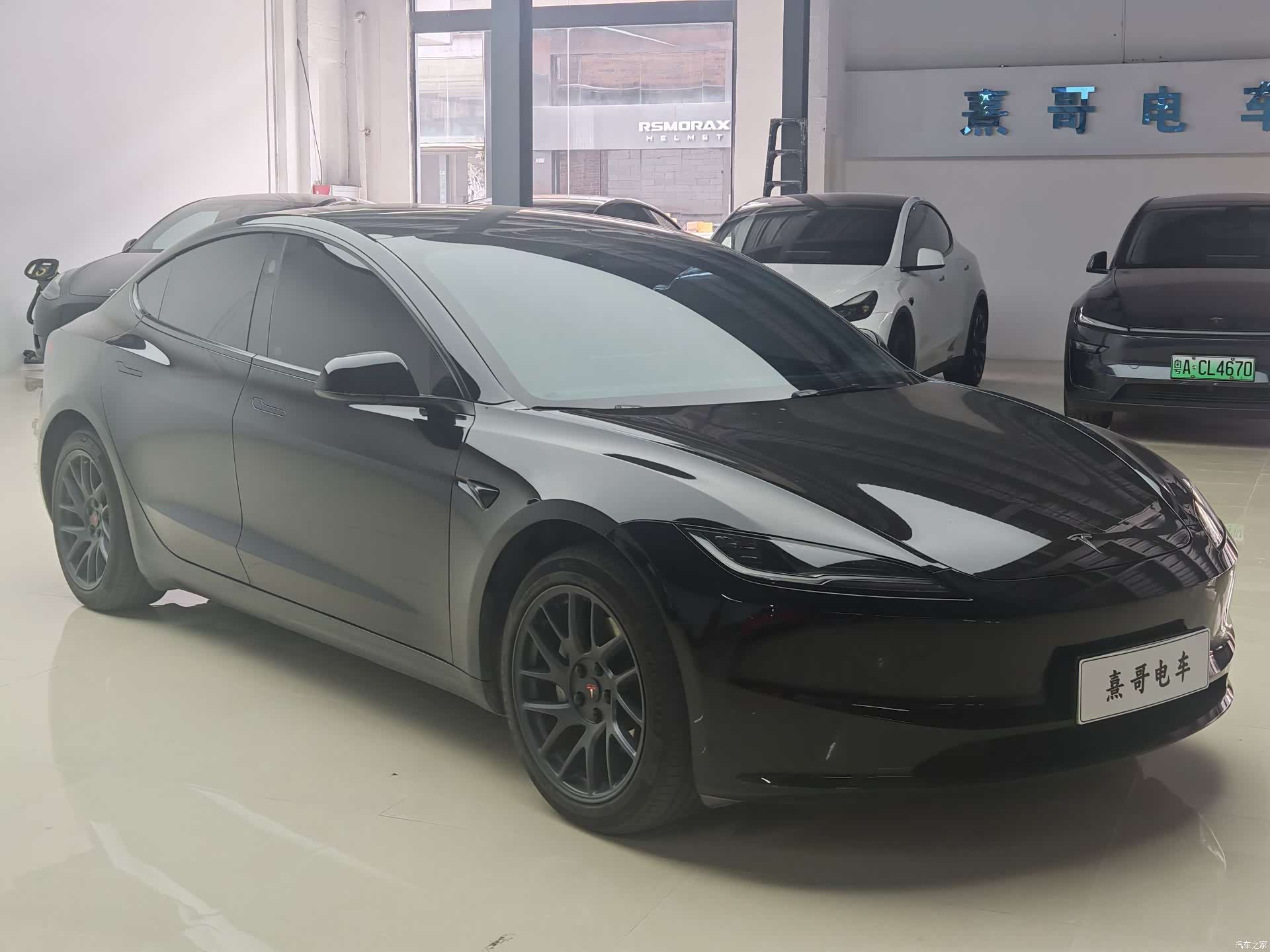 Tesla Model 3, 2024 3