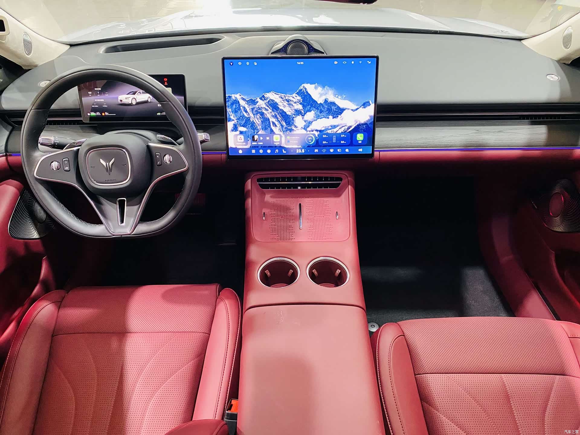 Voyah Passion, 2025 8