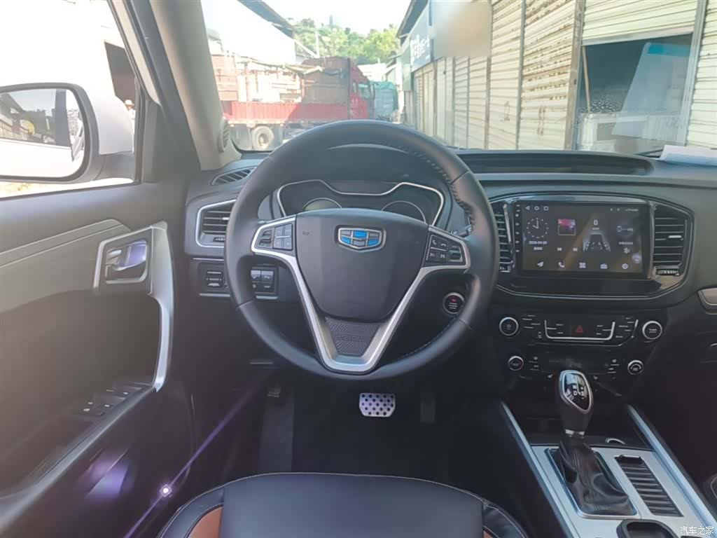 Geely X6, 2016 11