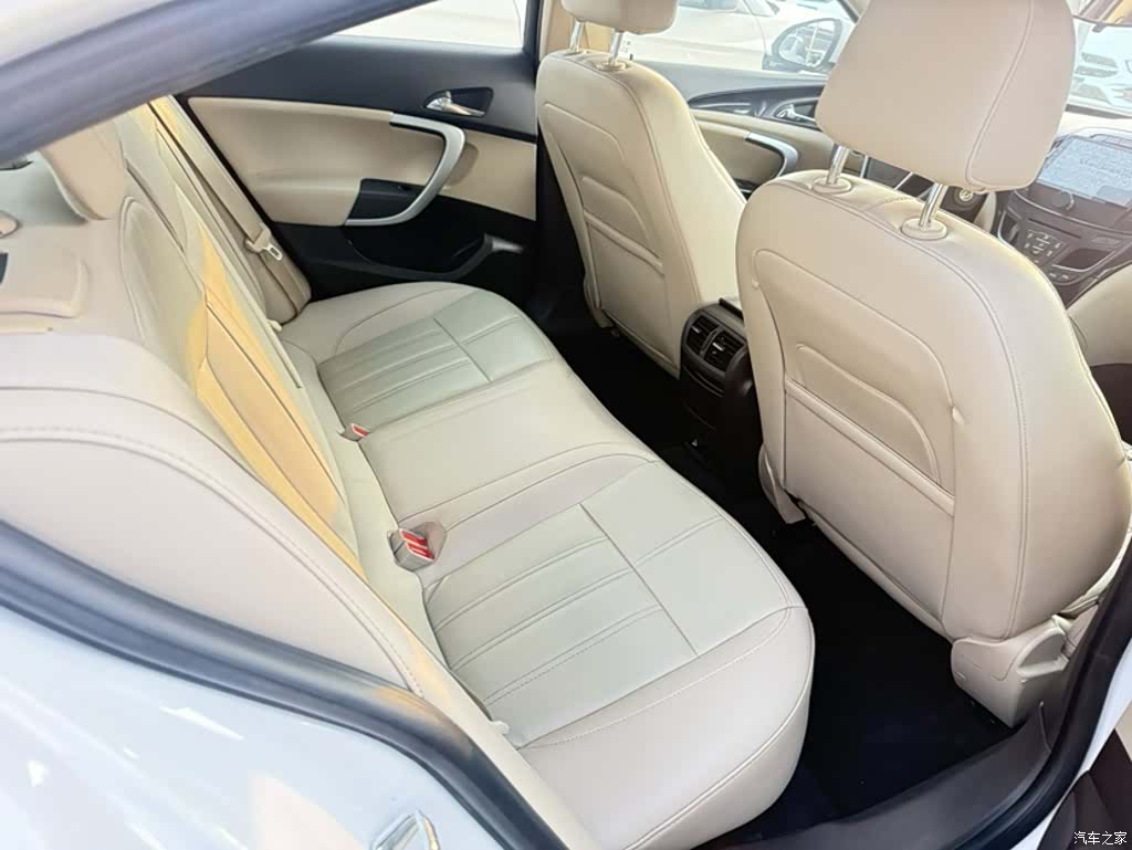 Buick Regal, 2015 15