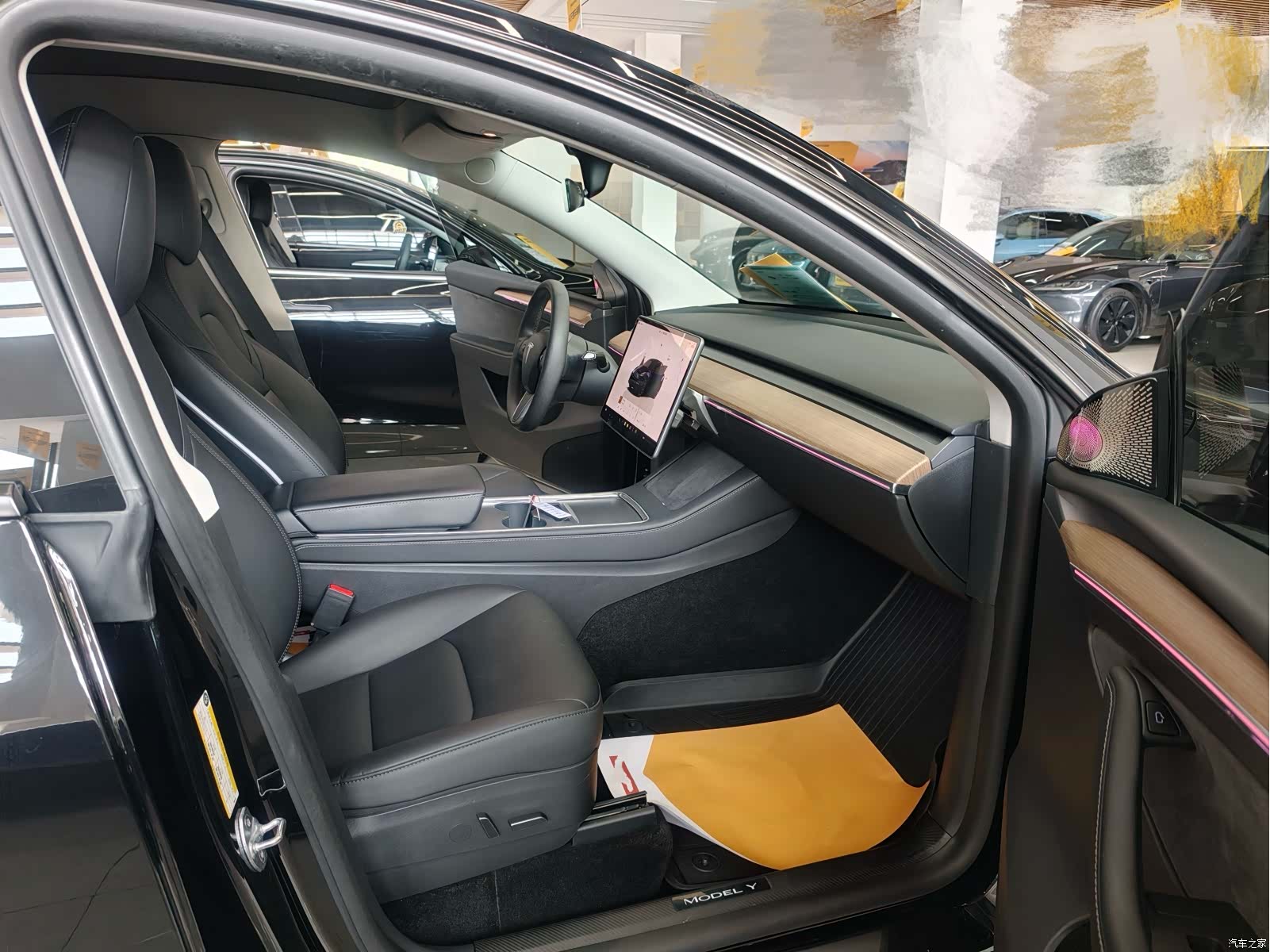 Tesla Model Y, 2021 6