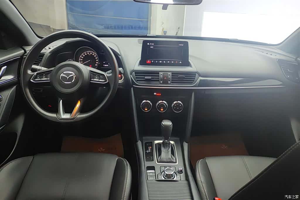 Mazda CX-4, 2021 12
