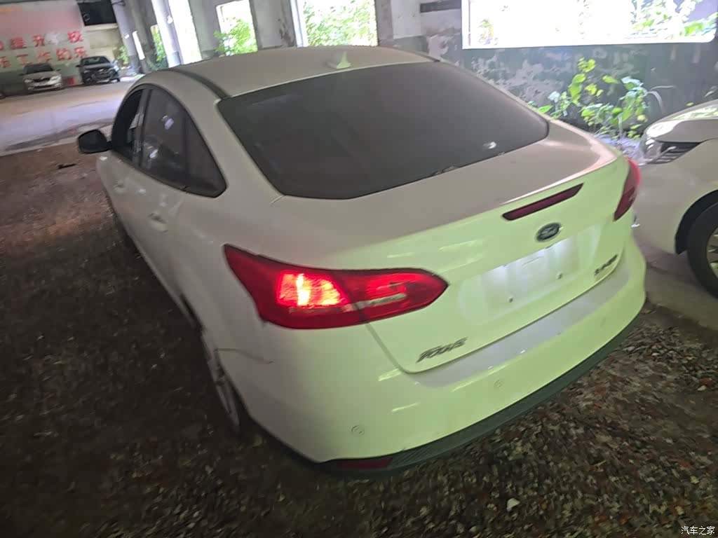 Ford Focus, 2018 все фото