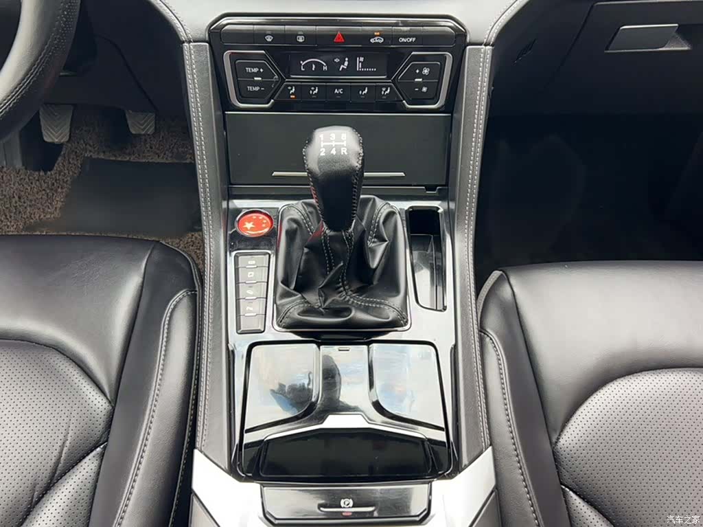 Zotye X7, 2017 10