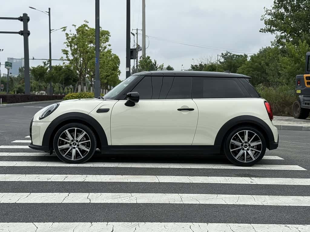 Mini Cooper, 2022 4