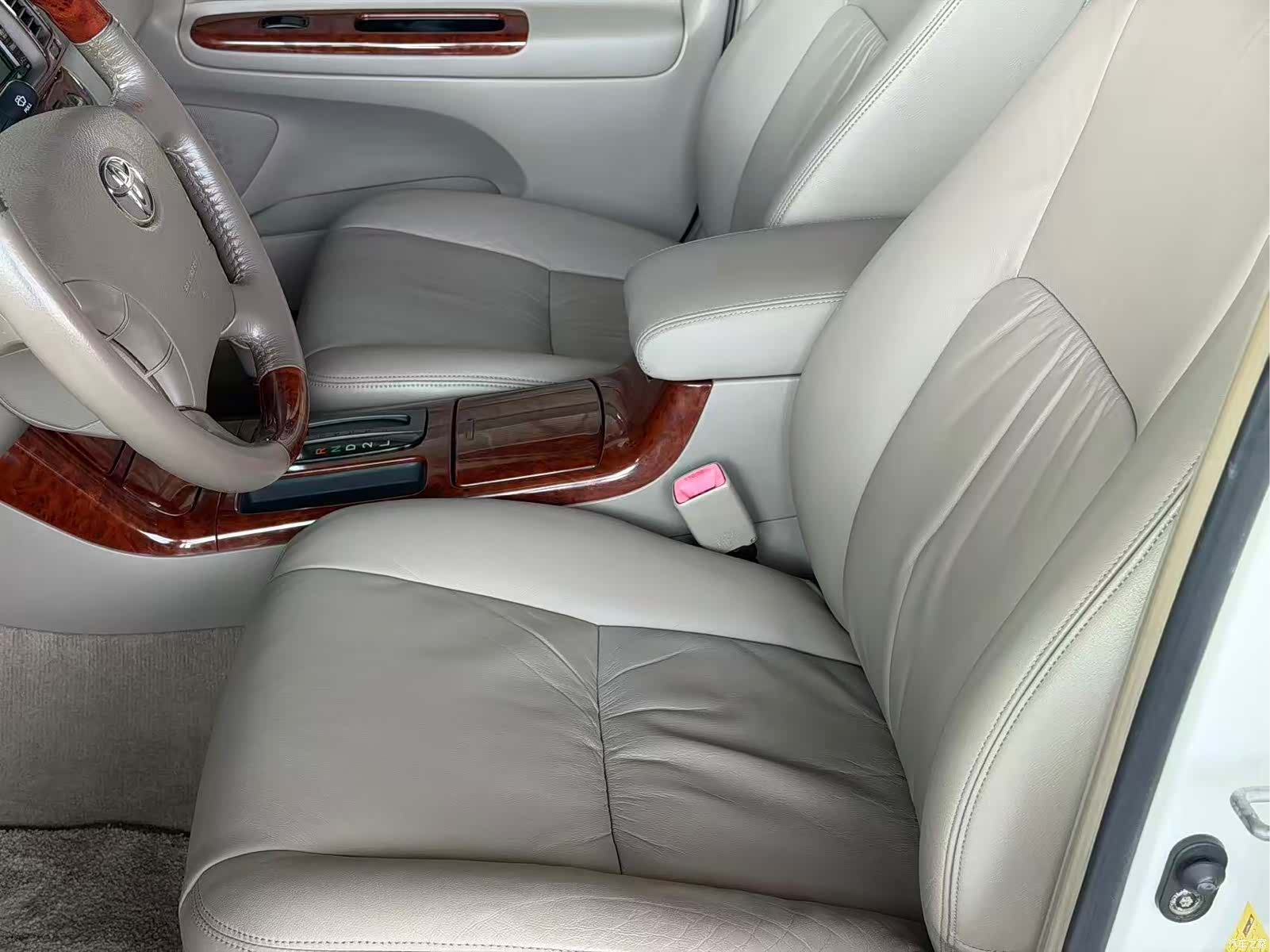 Toyota 04, 2005 8